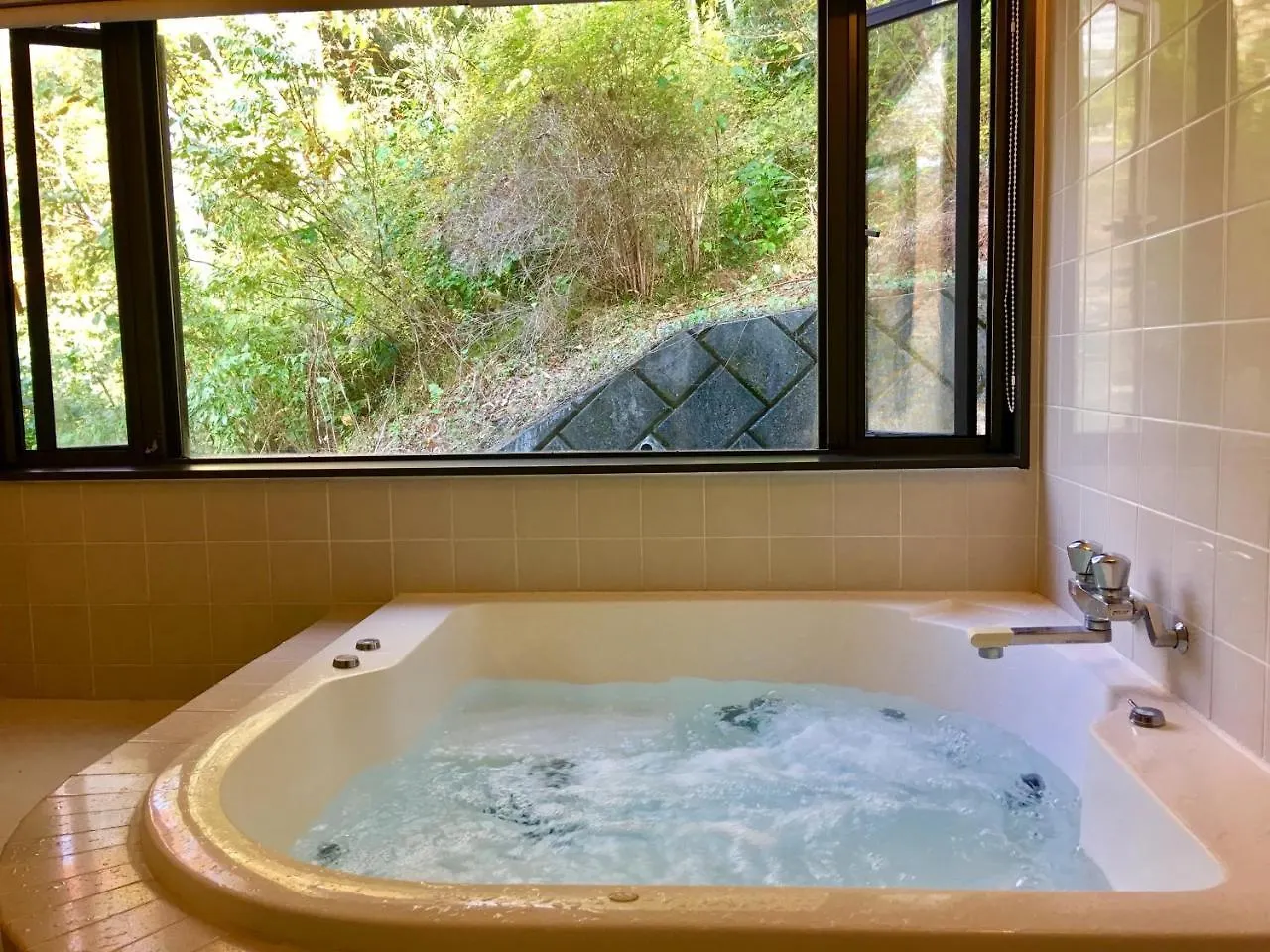 Hayato Hakone Spa&Salon 0*,  Japonya